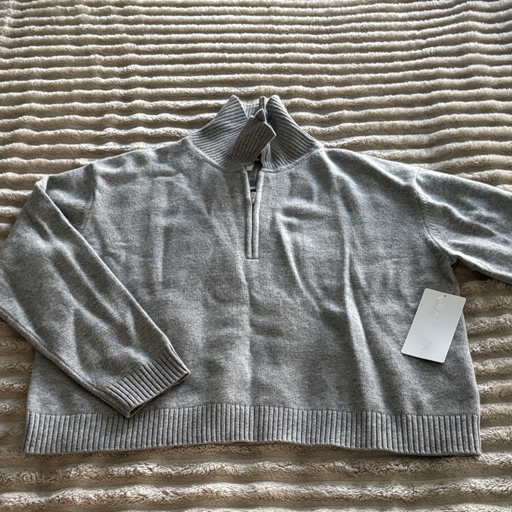 Athleta Heather Gray alpine 1/4 zip sweater nwt sz lg